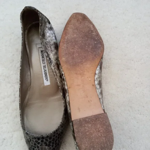 MANOLO BLAHNIK Ballerina Flats - Metallic Grey Snakeskin -- Size 5.5 - Picture 4 of 4